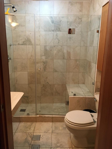 Imagen 19 de 30 de Se Vende Apto 177mt2 3h/2.5/2p Colinas De Bello Monte