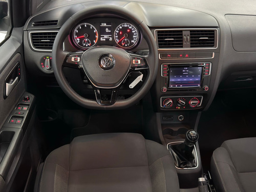Volkswagen Fox 1.6 Run Total Flex 5p