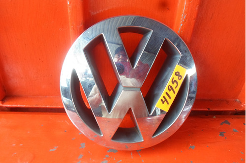 Emblema De Parrilla Vw Touareg 2002-2007 41958