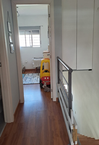 Se Vende Excepcional Propiedad Tipo Dúplex En Complejo En Ciudad De La Costa!