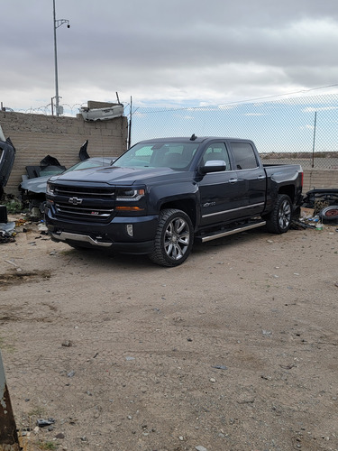 Chevrolet Silverado Edicion 100 Años Motor 5.3 V8