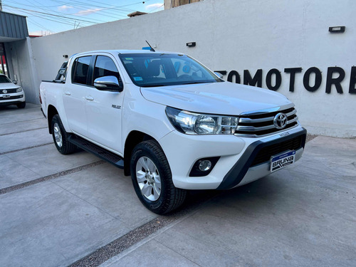 Toyota Hilux 2.8 Cd Srv Pack 177cv 4x2