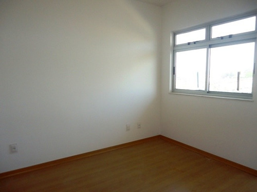 Imagem 3 de 8 de Apartamento Com Área Privativa Com 3 Quartos Para Comprar No Cabral Em Contagem/mg - 9603