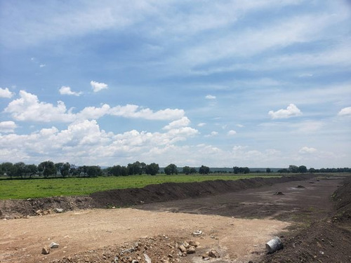 Imagen 2 de 14 de Qh5 4371 Terreno 3,000 M2 Para Gasolinera Querétaro-celaya