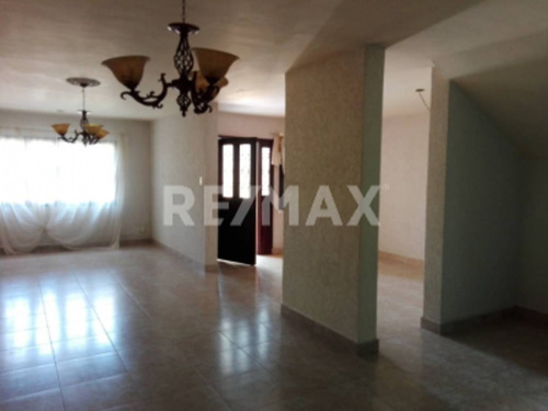 Imagen 6 de 12 de Casa En Venta En Av. Alberto Carnevalli. Maturín (7)
