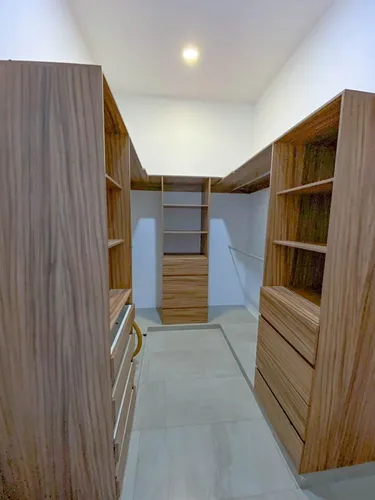 Residencia Con Domótica Y Paneles Solares En Montebello