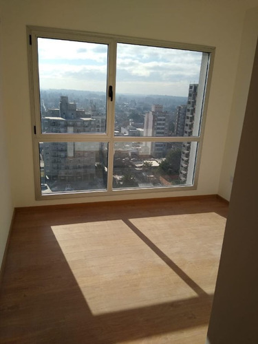 Imagen 2 de 15 de Excelente Dpto De 3 Ambientes A La Venta En El Edificio Imperio De San Miguel