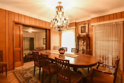 Imagen 8 de 30 de Impresionante Casa De 6 Ambientes - Master Suite - Jardin - 2 Cocheras - Belgrano R