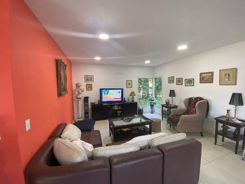 Casa En Santa Teresa, Villanueva