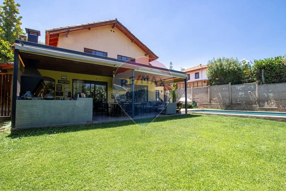 Imagen 2 de 25 de Casa 5d/4b En Lo Barnechea
