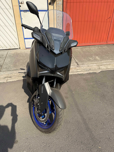 X-max 300 Modelo 2025