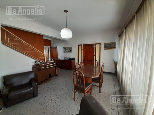 Local En Moron Sur