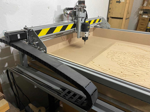 Vendo Cnc Router Mach3 1000x800x90