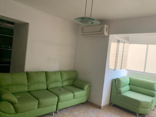 Imagen 5 de 13 de 04243310308 Apartamento En Centro De Maracay