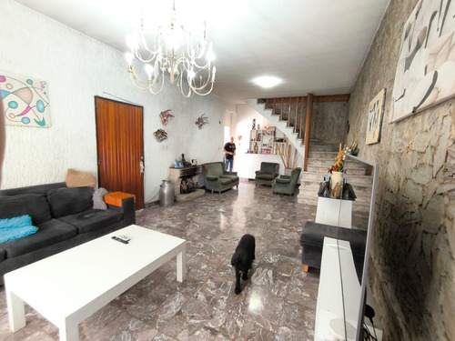Casa En Venta Haedo / Palomar 5 Ambientes