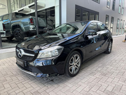 Mercedes-Benz A200 1.6 A200 Urban 156cv