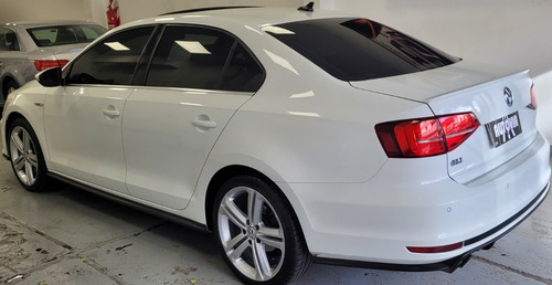 Imagen 4 de 9 de Volkswagen Vento