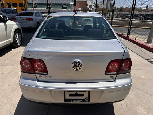 Volkswagen Jetta Clásico 2.0 Cl Mt