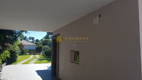 Casa En Mansa - Punta Del Este- Ref: 4525