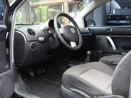 Volkswagen New Beetle 2.0 Manual 2007 Cubiertas Nuevas