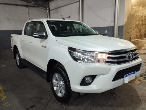 Imagen 3 de 15 de Hilux Ab973ri 2017