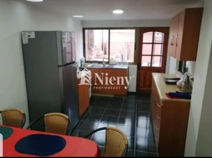 Imagen 2 de 10 de Casa En Venta De 7 Dorm. En Rancagua