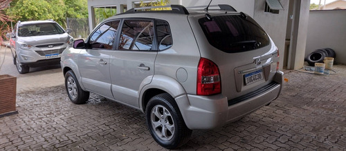 Imagem 4 de 8 de Hyundai Tucson 2.0 Mpfi Gls 16v 143cv 2wd Flex 4p