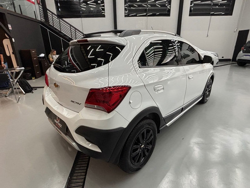 Chevrolet Onix HATCH ACTIV 1.4 8V Flex 5P Aut.