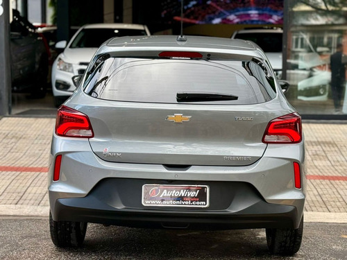 Chevrolet Onix HATCH PREM. 1.0 12V TB Flex 5p Aut.