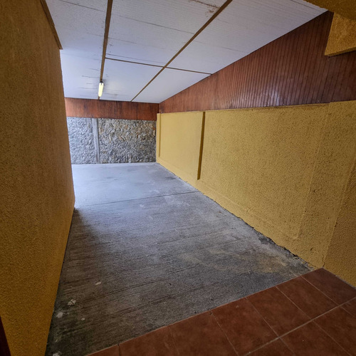 Cómoda Y Acogedora Casa 3d2b En Condominio (90289)