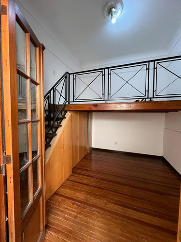 Venta Casa Departamento De Pasillo De Dos Dormitorios Rosario Centro