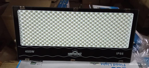 Reflectores Led - E.e. - 400w - 85/277volts - 65k - 70 Lxw -