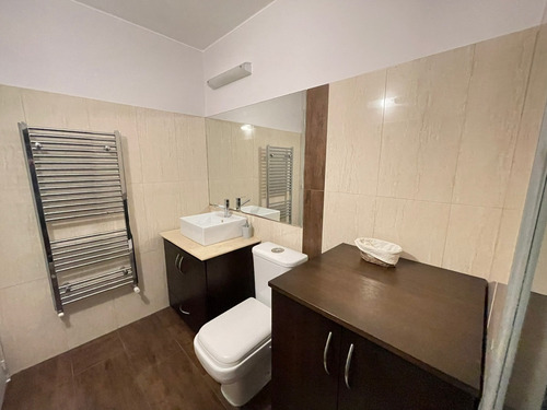 Imagen 14 de 14 de Alquiler Hermoso Apartamento 1 Dormitorio Completamente Equipado, Con Todos Los Servicios, Alquiler Temporal / Cordón