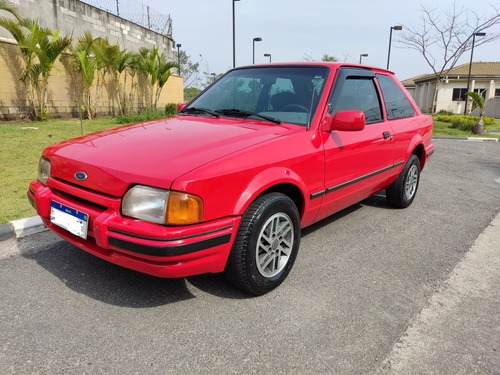 Imagem 2 de 15 de Ford Escort L