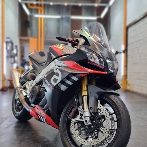 Imagen 8 de 19 de Aprilia Rsv4 Factory 1100