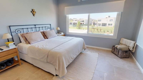 Imagen 11 de 30 de Excelente Casa En Barrio La Berlina - Pilará