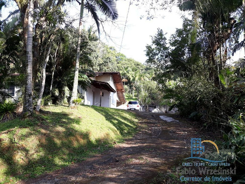 Imagem 11 de 15 de Casa - Padrão, Para Venda Em Joinville/sc - V377