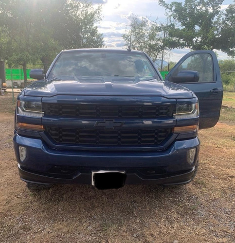 Chevrolet Silverado 5.4 2500 Doble Cabina Ls 4x2 At