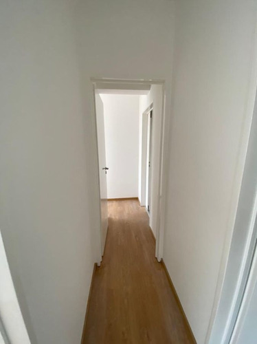 Imagen 2 de 7 de Mono Ambiente A La Venta En Edificio Torre Imperio De San Miguel