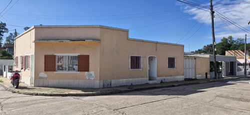 Casa Y Depto En Venta, Bella Vista