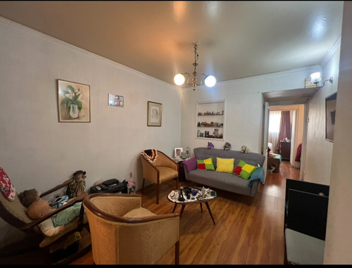 Se Vende Amplio Departamento