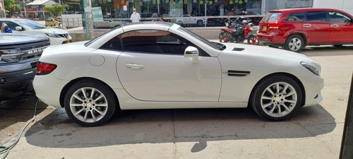Imagen 2 de 9 de Mercedes-benz Clase Slc 2017 2.0 Roadster Amg Line