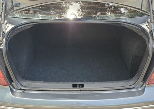 Volkswagen Bora 1.8t Highline Tiptronic Cuero Techo 2006