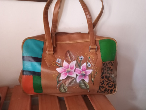 Cartera De Cuero Intervenida Artesanalmente 