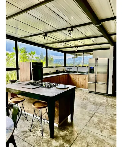 Casa Para Arriendo En Rionegro Con Jacuzzi