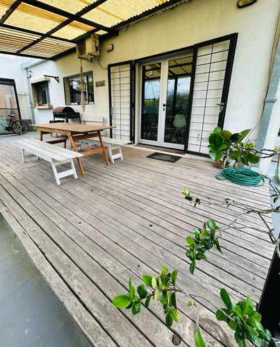 Casa Con Jardín Y Pileta - Villa Elisa, Barrio El Rincón (excelente!)