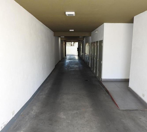 Imagen 2 de 6 de Venta De Cochera Descubierta Villa Ballester