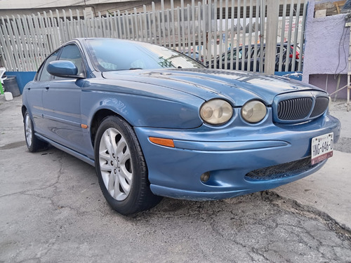 Jaguar X-type 2002