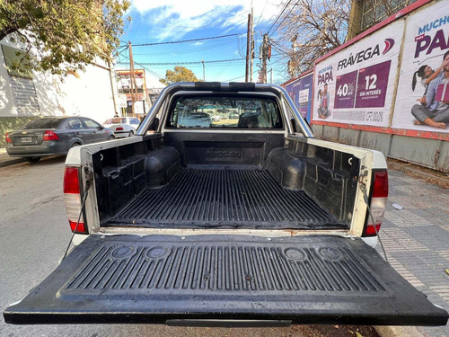 Imagen 13 de 14 de Nissan Frontier 2007 2.8 D/c 4x2 Xe