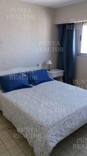 Apartamento En Venta Sobre Roosevelt 2 Dormitorios, Bajó De Precio!- Ref: 26